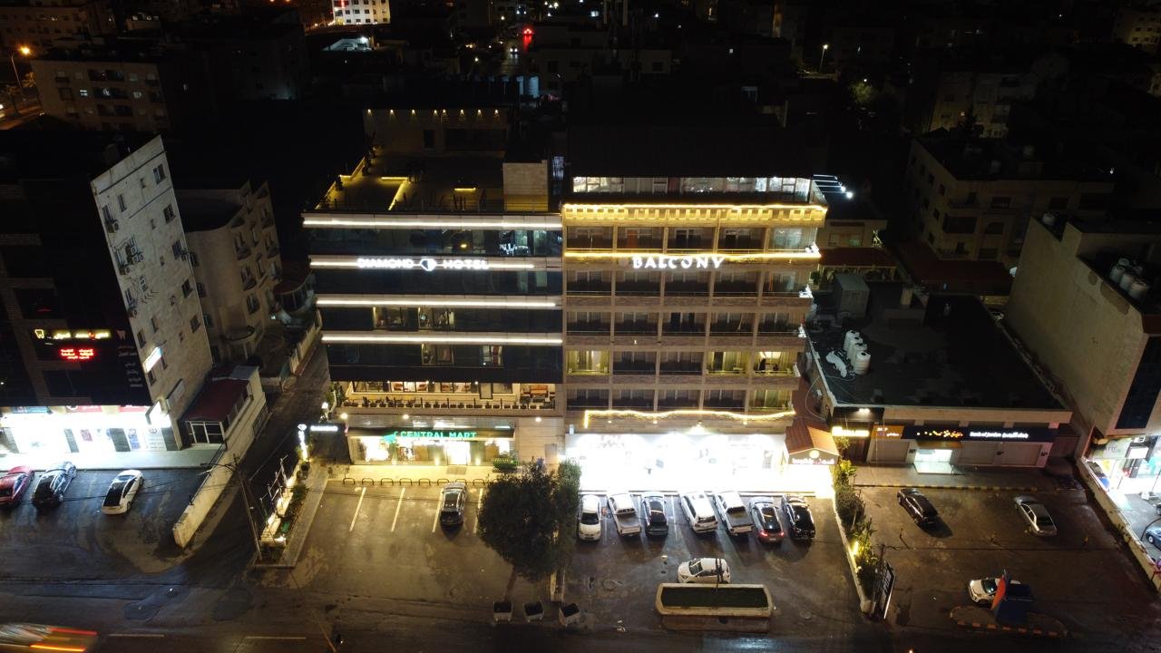 Diamond Hotel exterior